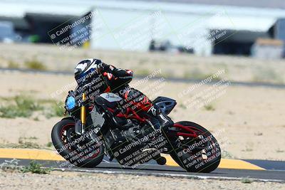 media/Apr-14-2024-SoCal Trackdays (Sun) [[70f97d3d4f]]/7-Turn 7 (11am)/